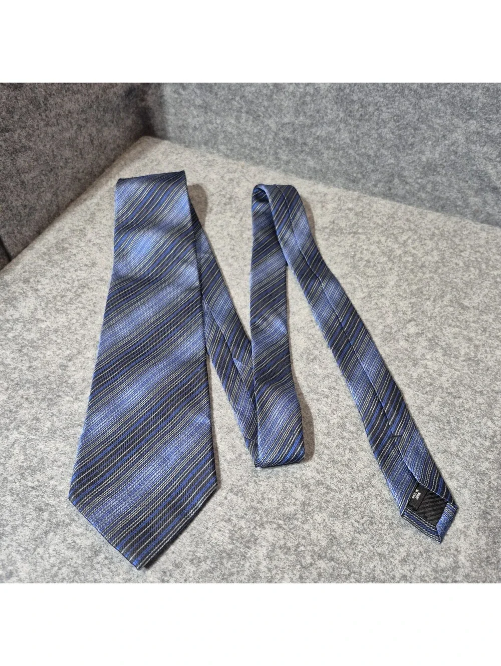 Ertu Silk Necktie Classic Blue-Gray-Black Stripes
